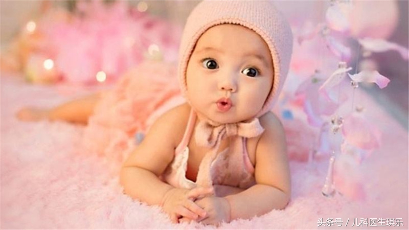 眼睛下面浮肿是什么原因引起的,脸部眼睛浮肿是什么原因引起的