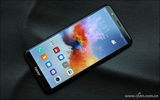 全面屏大卖,荣耀畅玩7x的优缺点