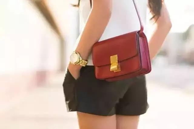 配货加限购，你有钱也买不到Celinebox了~