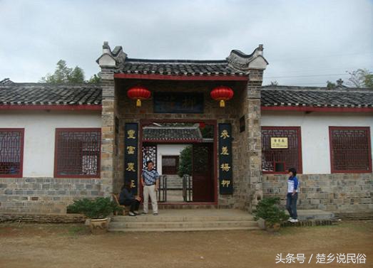 左宗棠送给曾国藩座右铭,左宗棠最有名的座右铭