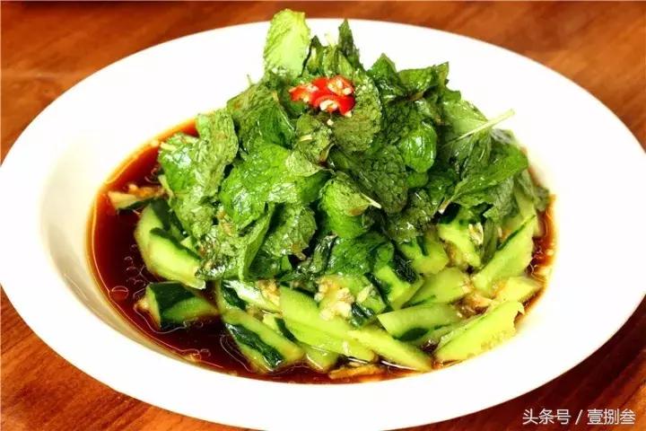 这么偏僻的位置开烩面馆，刚开俩月想吃就要排队，啥情况