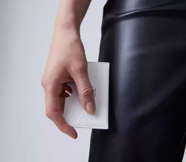 告别钱包,告别杂乱的包