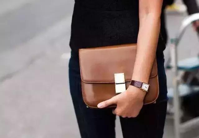 配货加限购，你有钱也买不到Celinebox了~