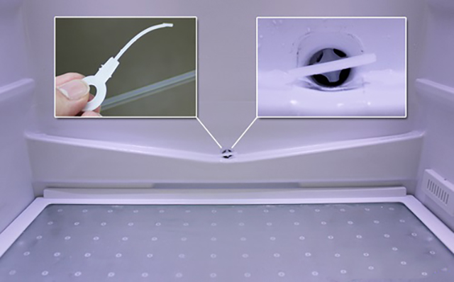 冰箱下面结了很厚的冰怎么去掉,冰箱里结了很厚的冰怎样去除得快