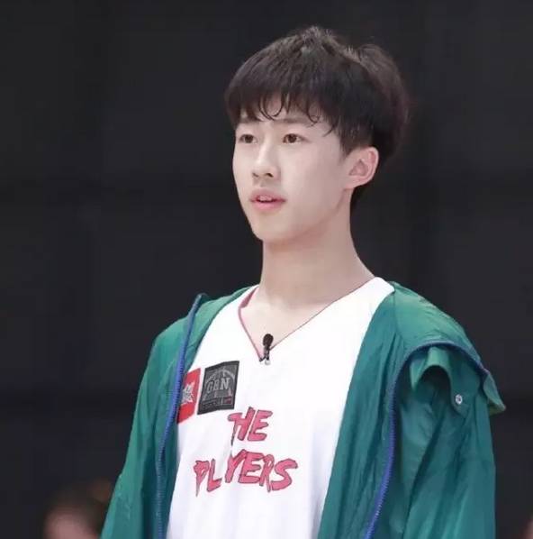 周冬雨谈金马影后,周冬雨谈双影后