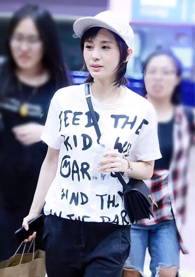 配货加限购，你有钱也买不到Celinebox了~