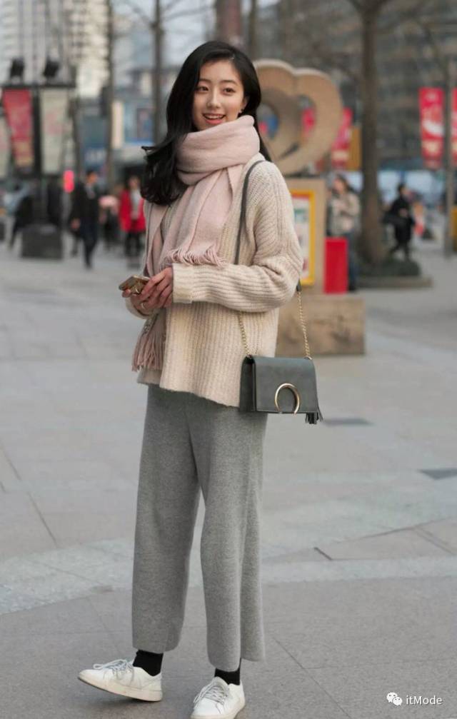 阔腿裤平底鞋,平底鞋阔腿裤搭配图片