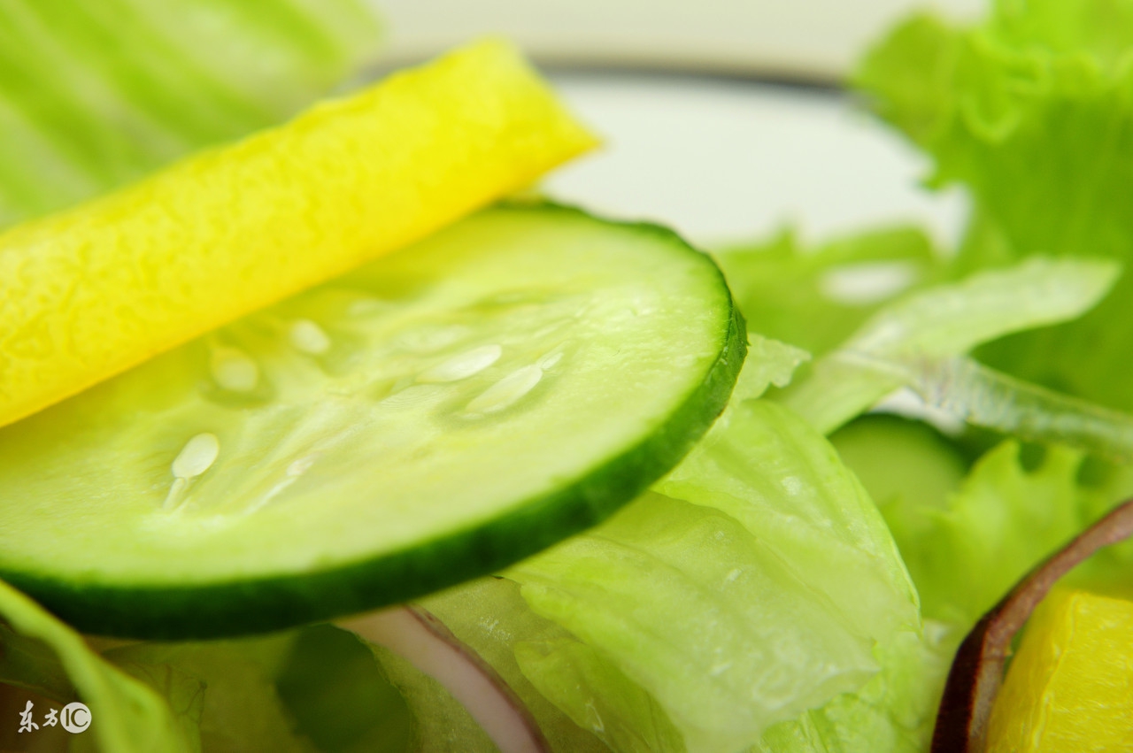 生活中祛痘的小窍门简单有效,祛痘生活技巧小妙招
