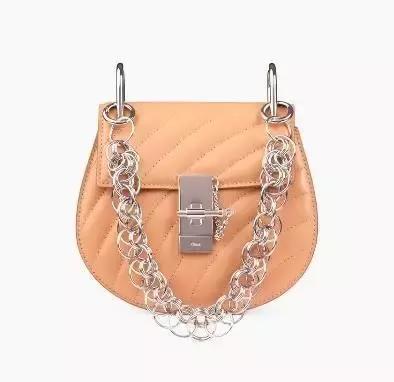 刘雯唐嫣同款小猪包,刘雯唐嫣最新消息