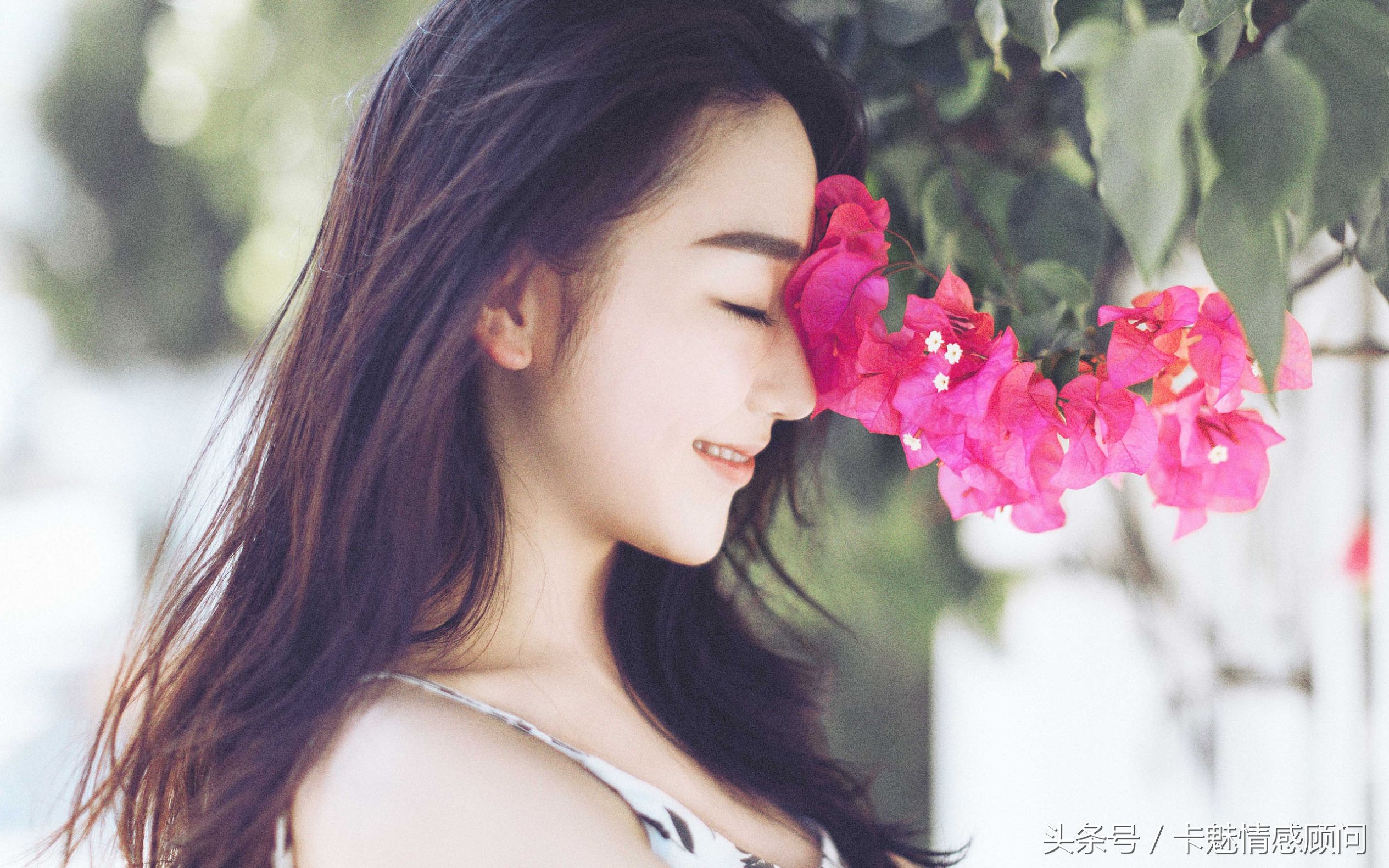 正在追求的女生对你忽冷忽热,大学恋爱女生要注意什么