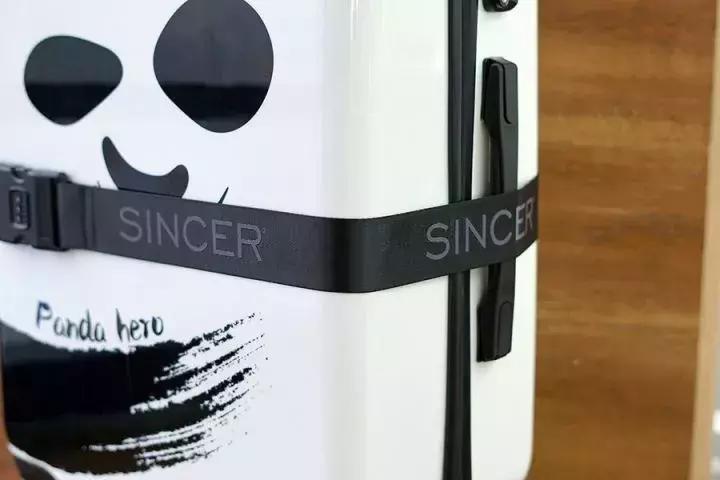 行李箱怕托运摔坏怎么保护,害怕行李箱有磨损