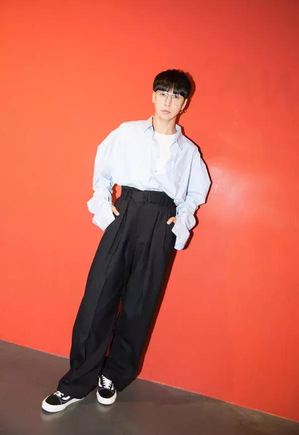 半个娱乐圈的女星都爱他？你绝对想不到他到底有多火！