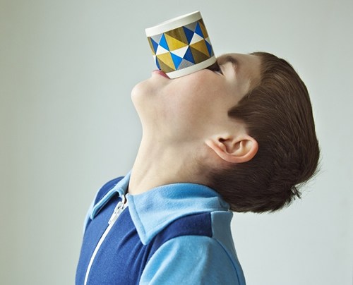 导致孩子患上多动症的原因有哪些,孩子有这几个症状就要注意了