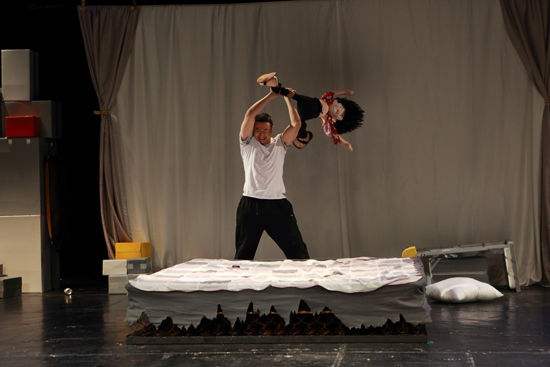 畅读专访何雨繁：当戏剧撞击流星，天才诞生了