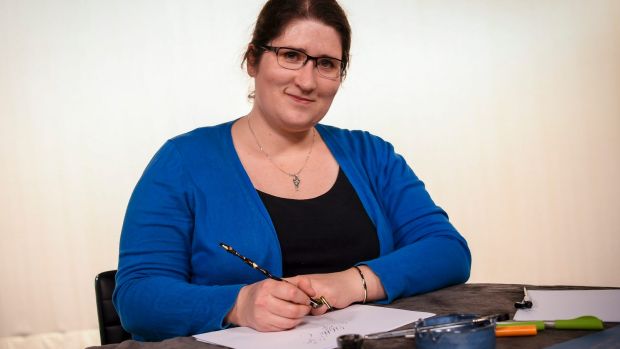 利用社交媒体墨尔本女孩让英文书法艺术“获新生”