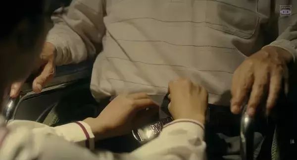 表面清纯其实心狠手辣的女人,外表清纯实则绿茶婊