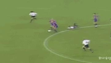 足坛大光头,足坛组成一支光头球队