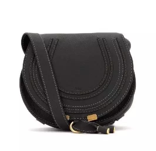 刘雯唐嫣同款小猪包,刘雯唐嫣最新消息