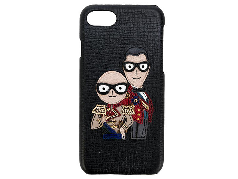 这款手机壳都能在国外买座岛了就问你：扎心不？