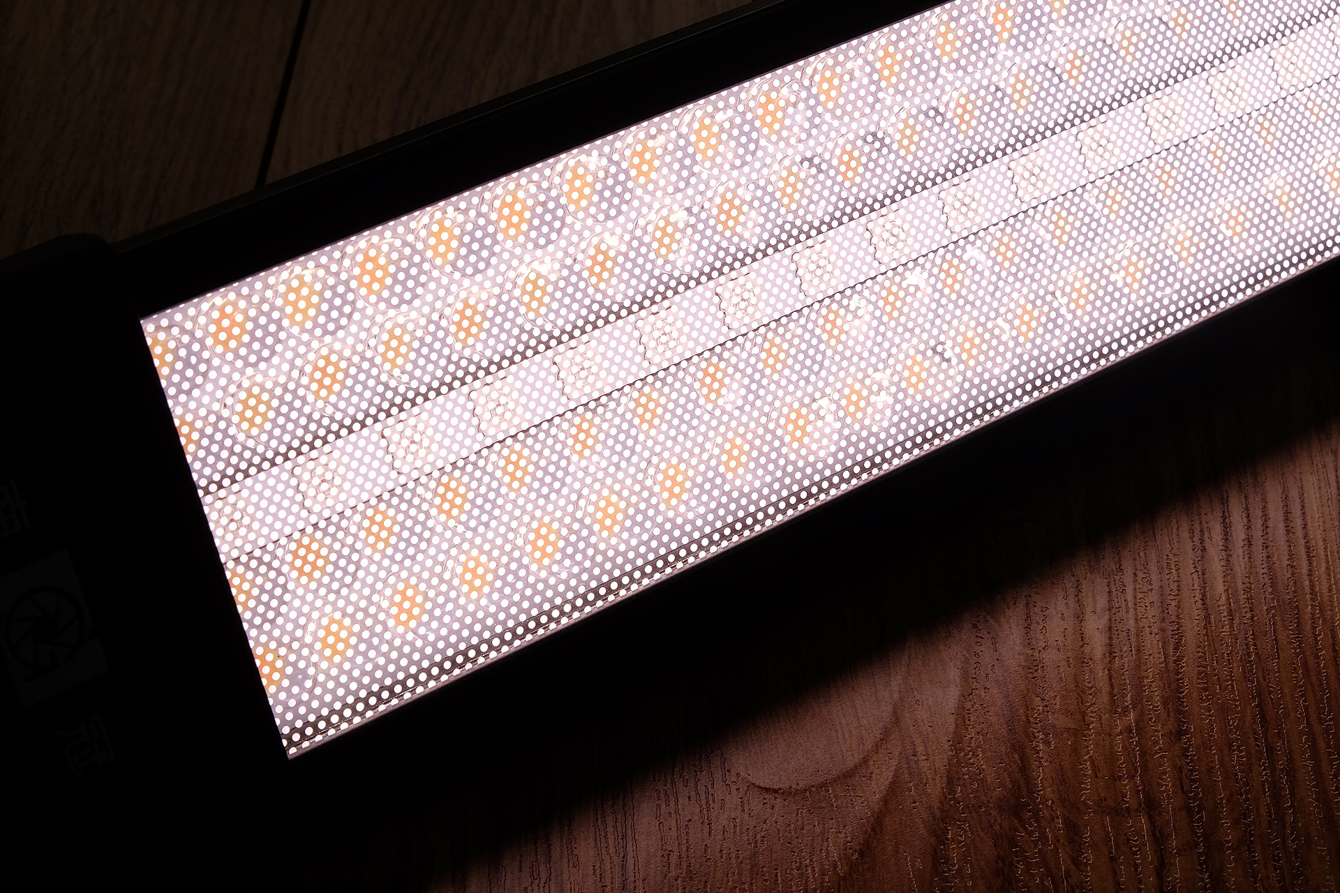 人像摄影补光灯推荐,怎样选择户外人像摄影补光灯