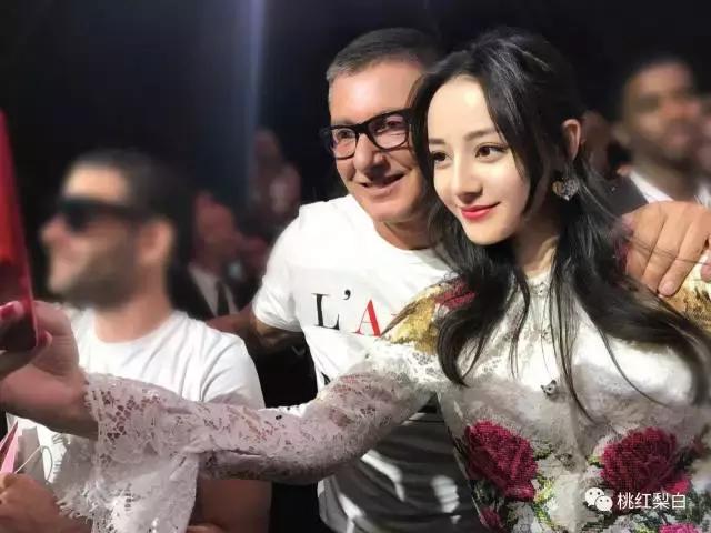 杩附鐑反鑷甫缇庨,鍏虫檽褰よ开涓界儹宸存棤缇庨