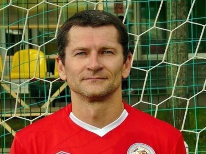 中国足球史上首位外援前锋-“老炮”瓦洛嘉