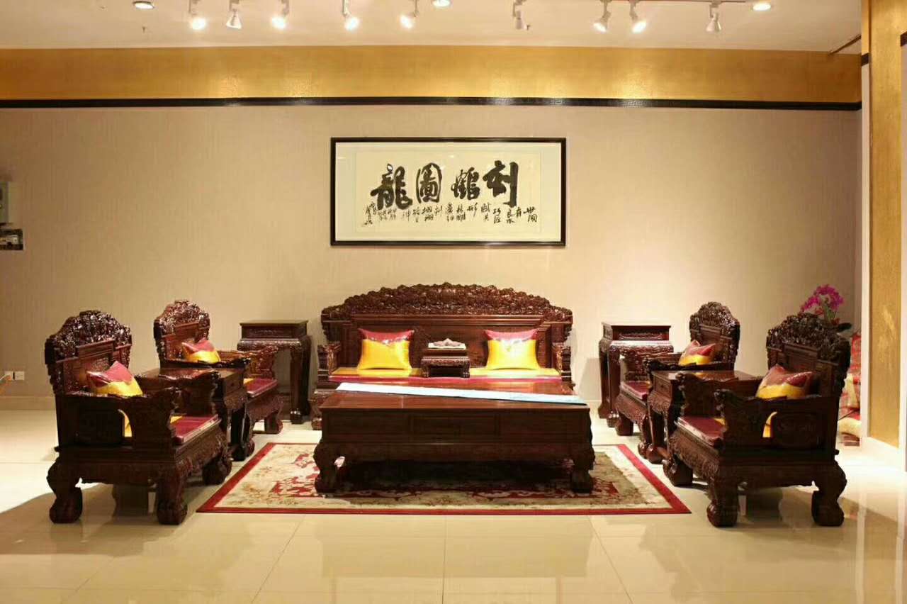 黑酸枝木特点,阔叶黄檀和黑酸枝木哪个贵一点