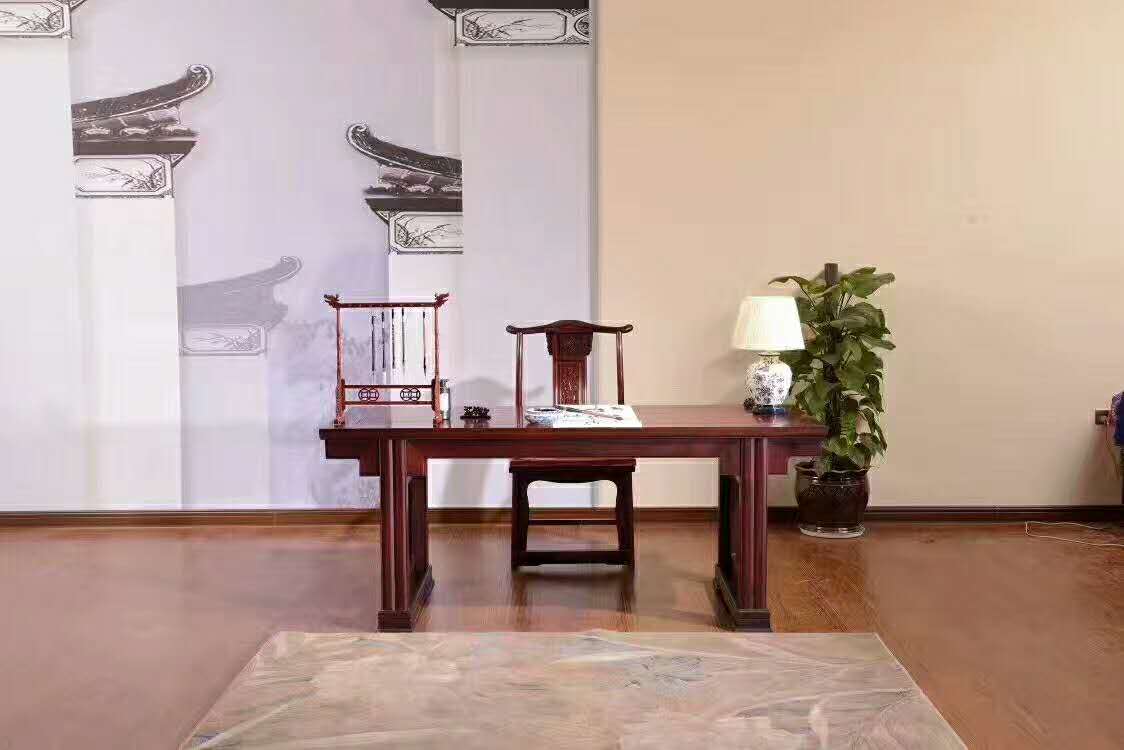 黑酸枝木特点,阔叶黄檀和黑酸枝木哪个贵一点