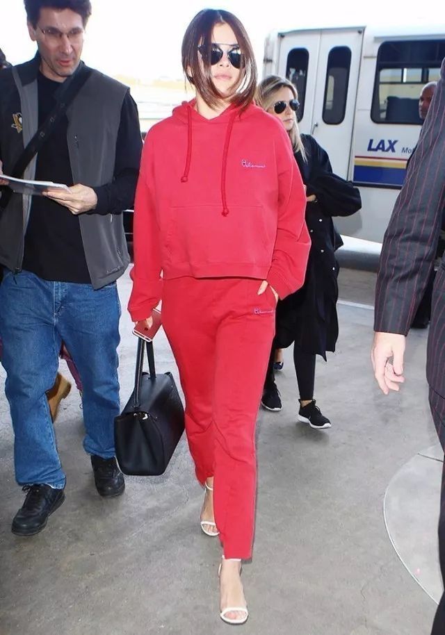 时髦的秋装卫衣,趁着双十一买换季的衣服