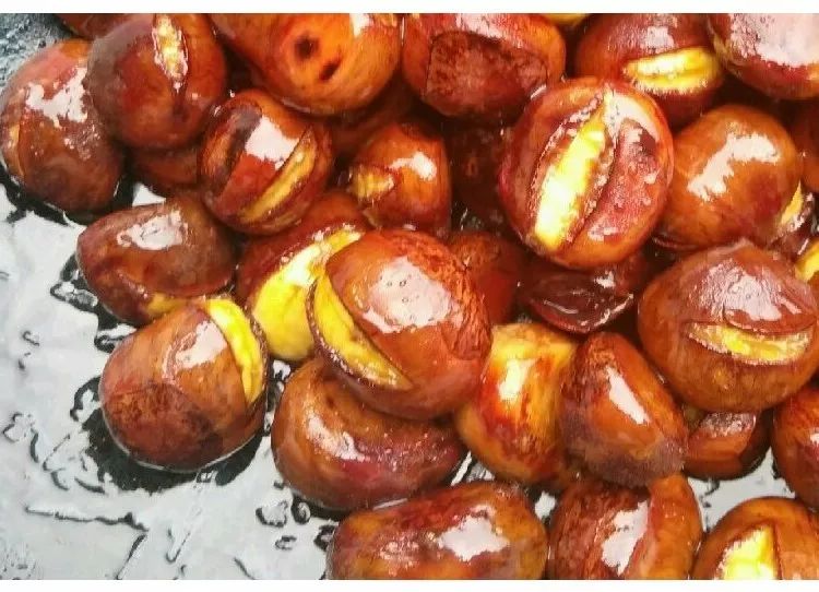 市场上的炒板栗是用糖精吗,炒板栗商家用糖精可以吃吗