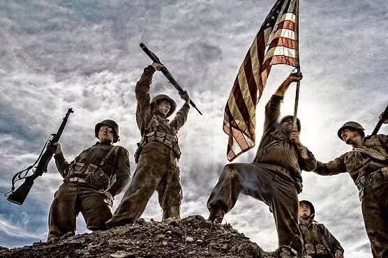 借款的黄金时代：网红直播*款贷**，应用商店全是马甲包