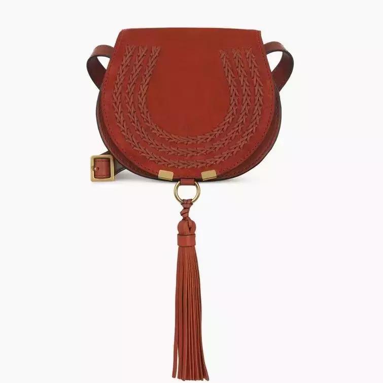 刘雯唐嫣同款小猪包,刘雯唐嫣最新消息