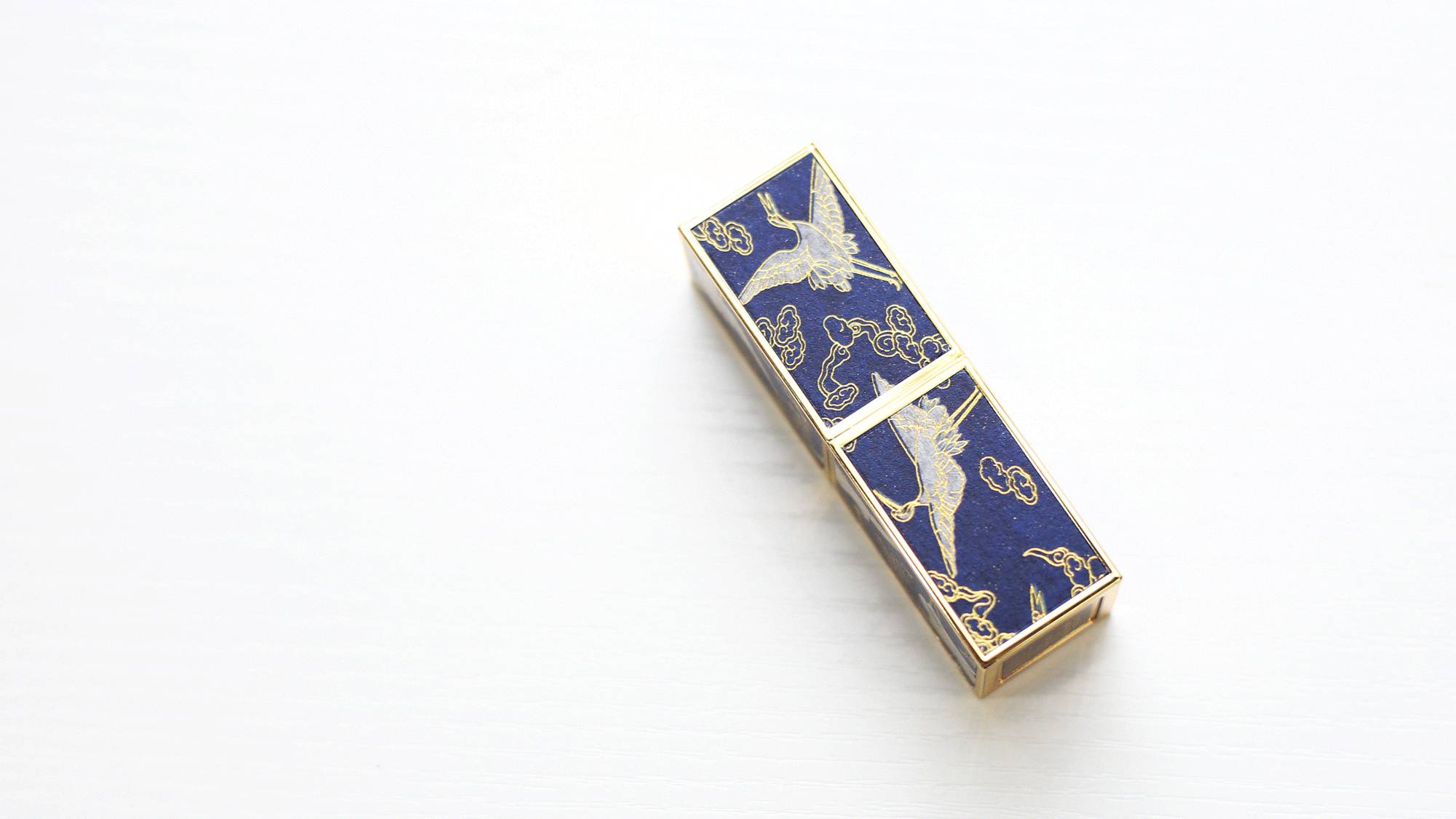 我在故宫修文物的主题海报的寓意,我在故宫修文物海报用的什么字体