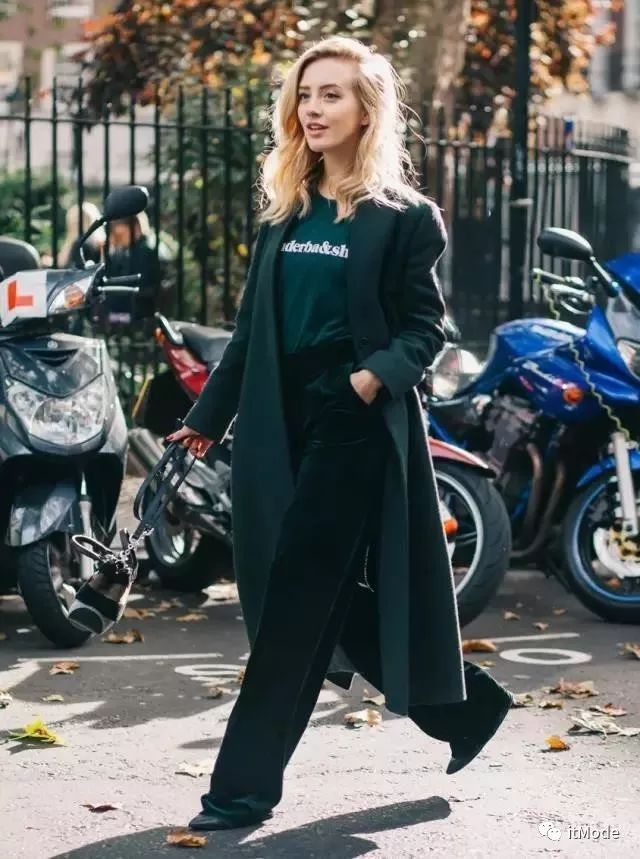 阔腿裤平底鞋,平底鞋阔腿裤搭配图片