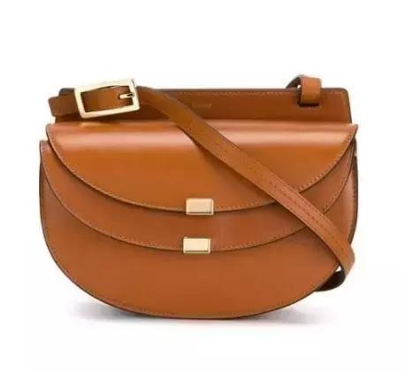 刘雯唐嫣同款小猪包,刘雯唐嫣最新消息