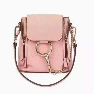 刘雯唐嫣同款小猪包,刘雯唐嫣最新消息