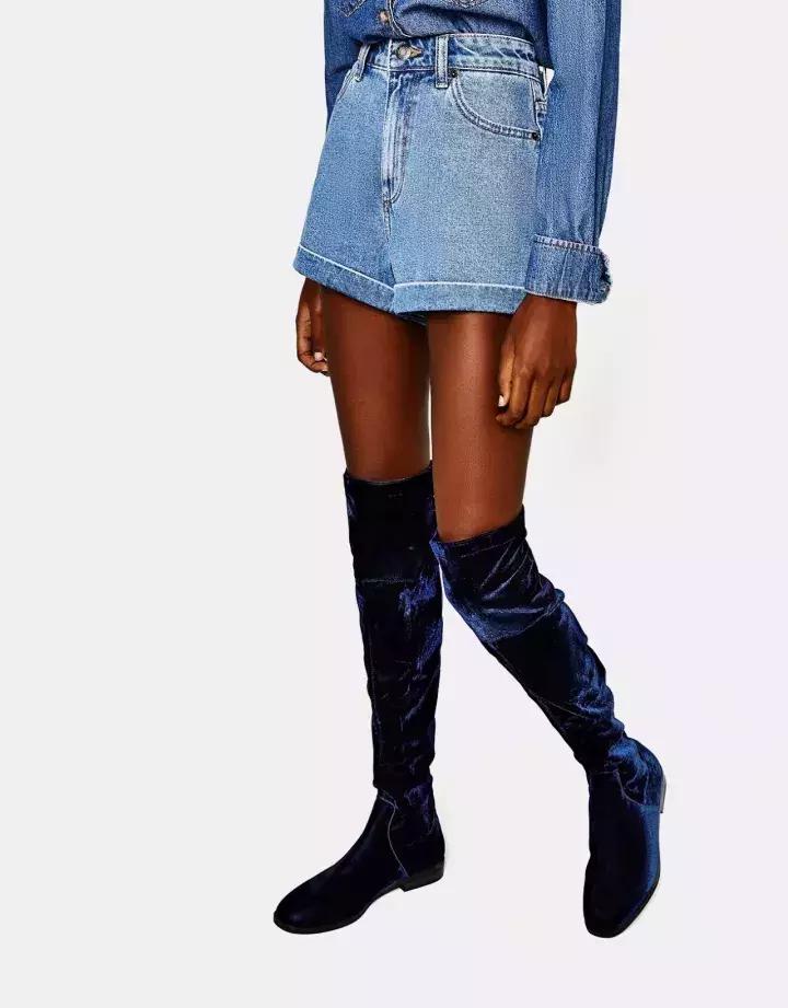 杨幂王子文同款鞋子,王子文杨幂都这么穿