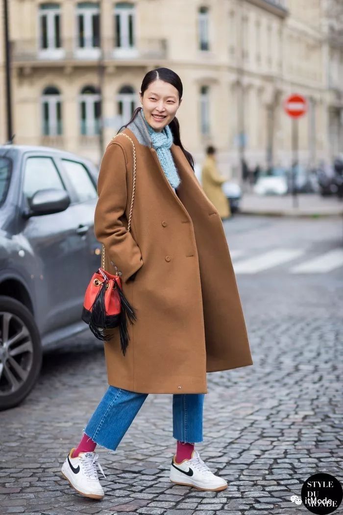 阔腿裤平底鞋,平底鞋阔腿裤搭配图片