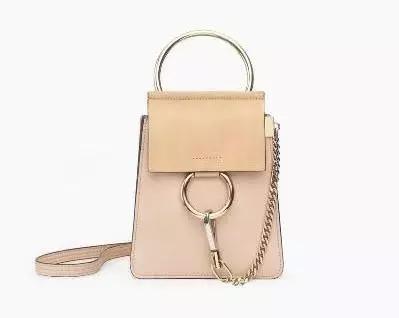 刘雯唐嫣同款小猪包,刘雯唐嫣最新消息