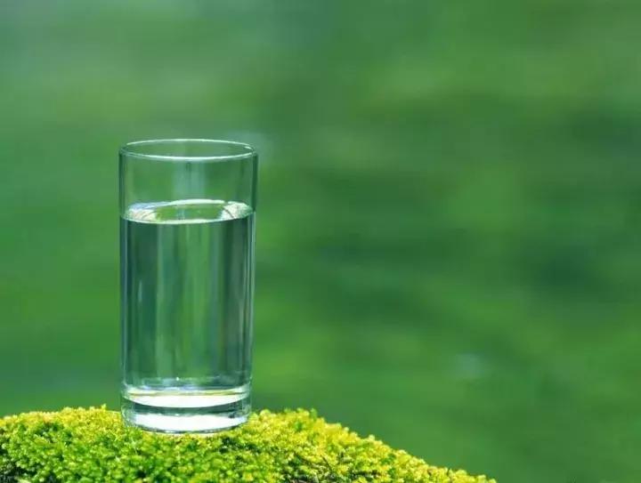 重视肝癌早诊早治提高肝癌生存率,肝癌一发现即是晚期早预防早治疗