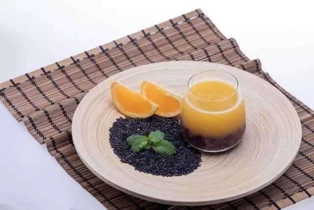 赶紧扩散!派森百有了首家线*体下**验店!