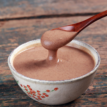 苗条的人起床前的3个小动作