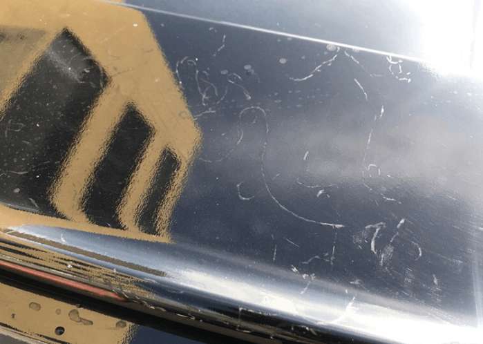 台州网友的*博兰**基尼拿去当婚车，回来发现全是彩带把膜弄坏