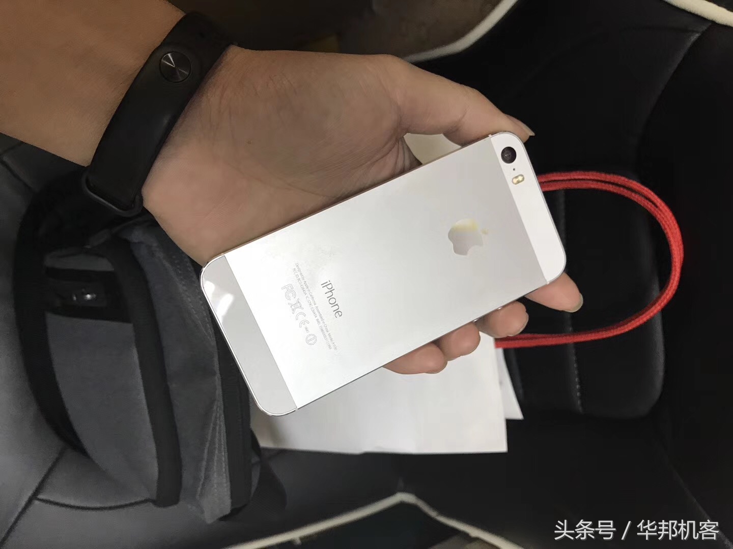 iphone5s土豪金现在值多少钱,iphone5s十年前有多豪华