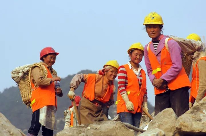 喜大普奔！上海这些东西统统免费，不知道你就亏大了！