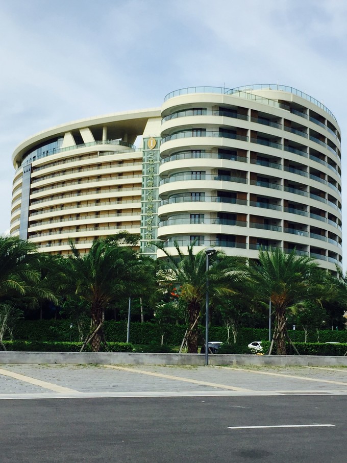 我们和孩子一起去三亚旅行,一大两小亲子三亚游