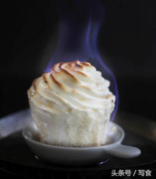 火烧冰淇淋,意式冰淇淋特别容易融化