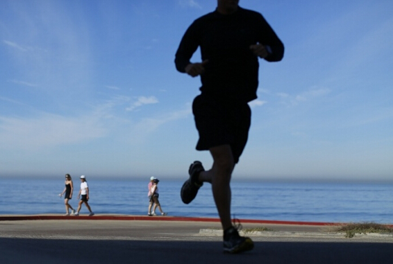 毛囊萎缩是怎样形成的,毛囊萎缩的前兆是什么