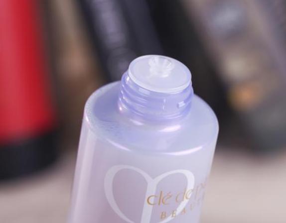 日本平价抗老化妆水,日本护肤品四大神水适合肤质