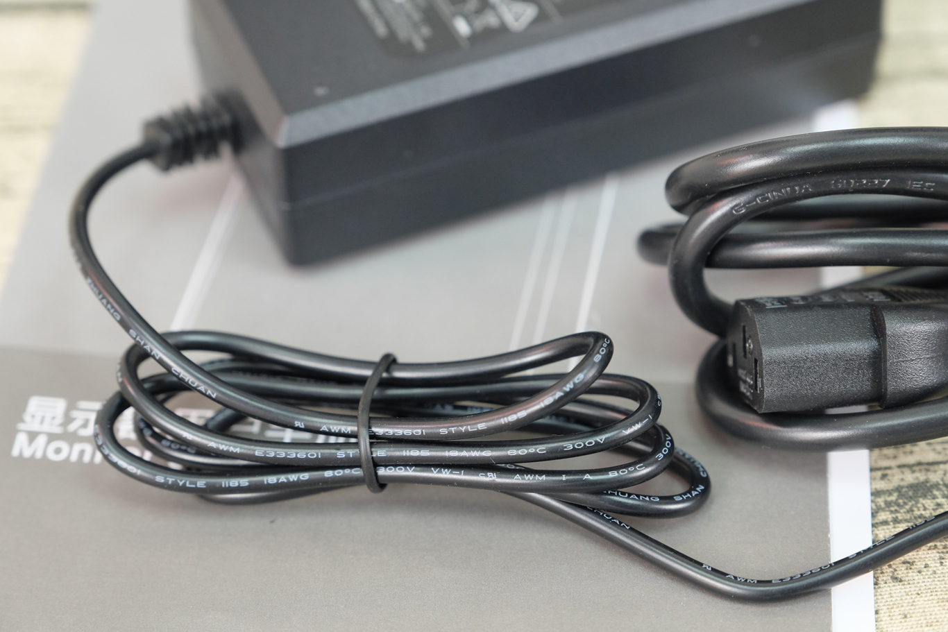 能吃鸡的电脑配置还能玩什么,能玩吃鸡又能设计的笔记本